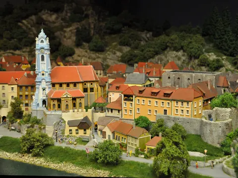 Altstadt von Dürnstein mit Stiftskirche